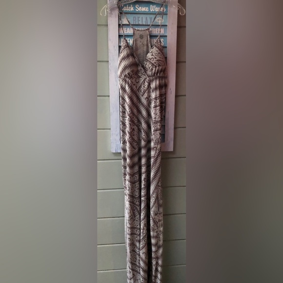 Jessica Simpson grey Aztec print maxi dress w/padded cups & racer back M 🎉SALE - Picture 8 of 15